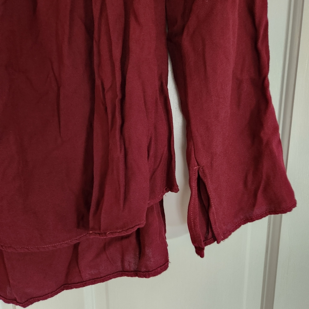 Cloth & Stone Off Shoulder Top - Picture 3 of 7
